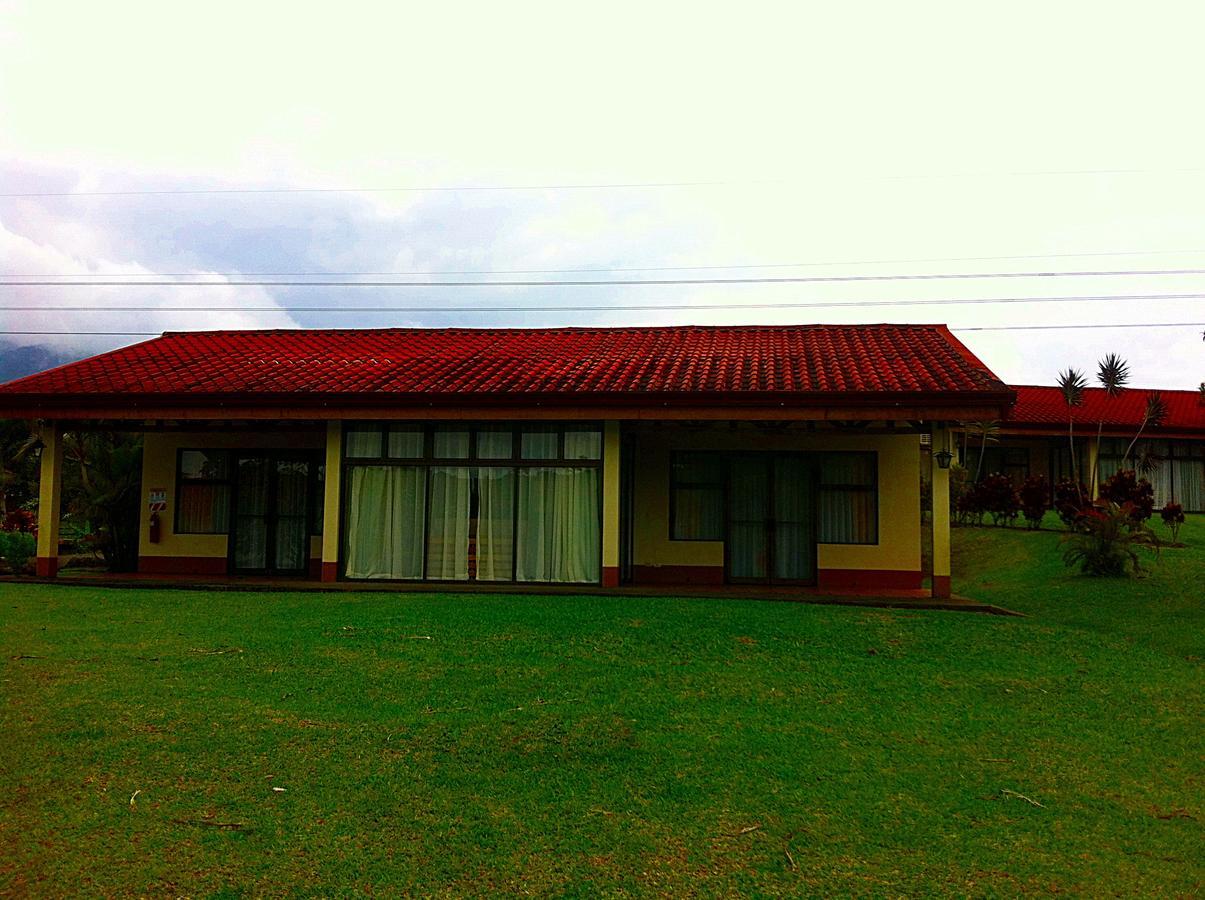 Termales Del Bosque & Hot Springs Hotel La Marina Buitenkant foto